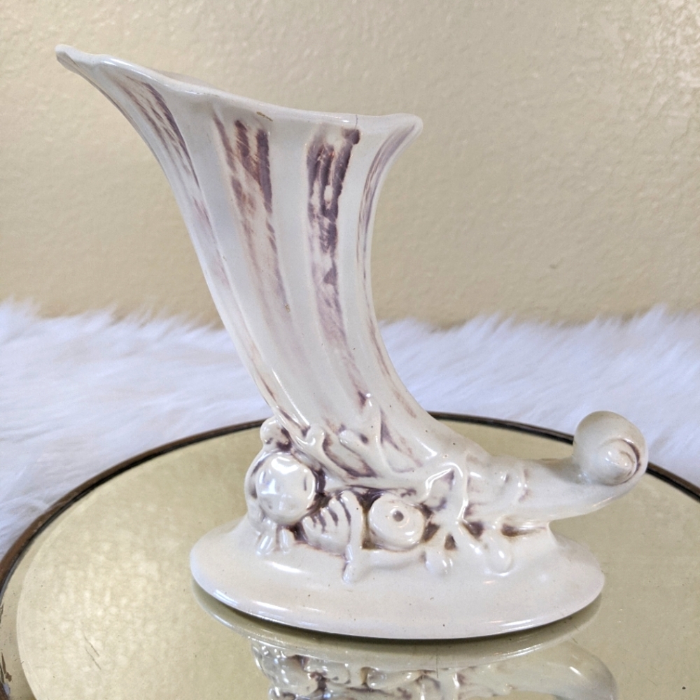 Redwing Pottery Vintage Cornucopia  Vase Planter Ceramic